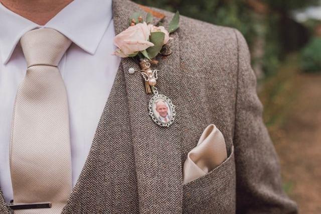 What is the Best Tie Knot for a Wedding? Swagger & Swoon What is the Best Tie Knot for a Wedding? Swagger & Swoon