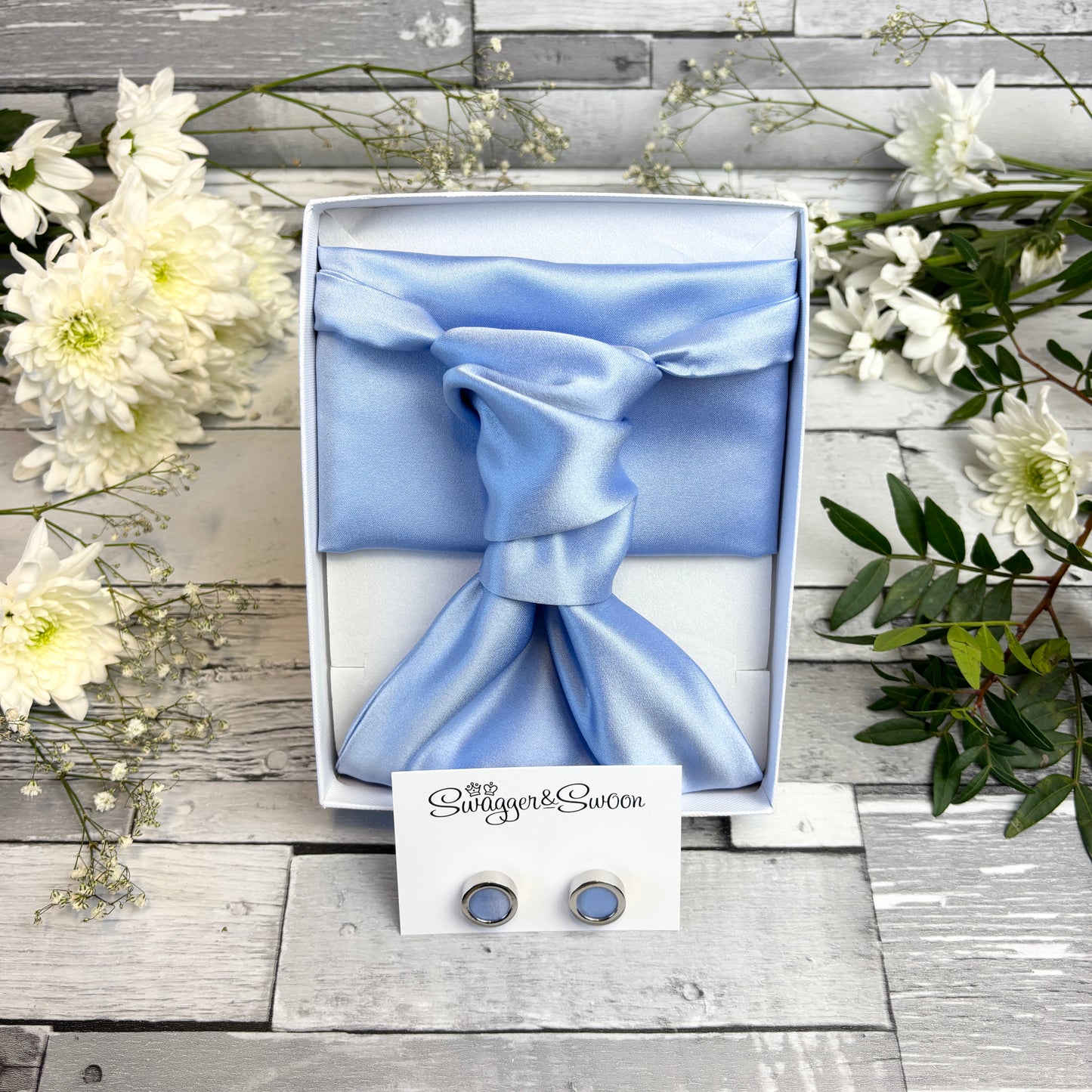 Blue Daisy Wedding Swatch
