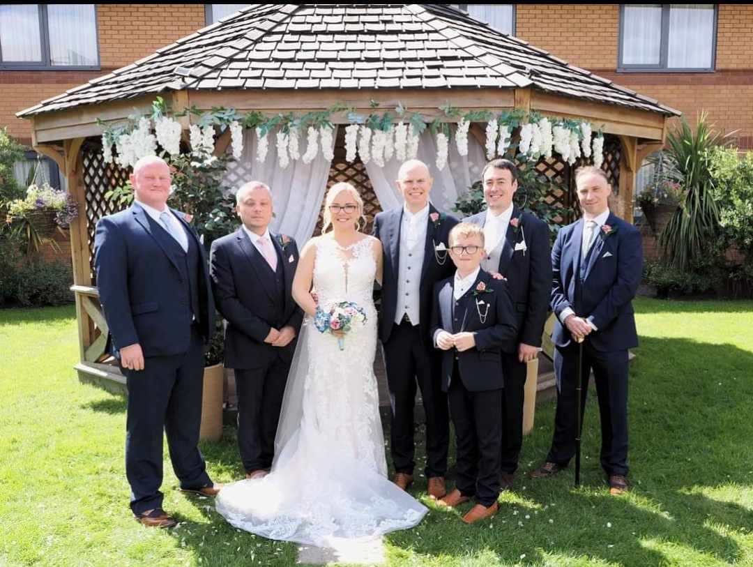 Snowdrop Ivory Wedding Tie