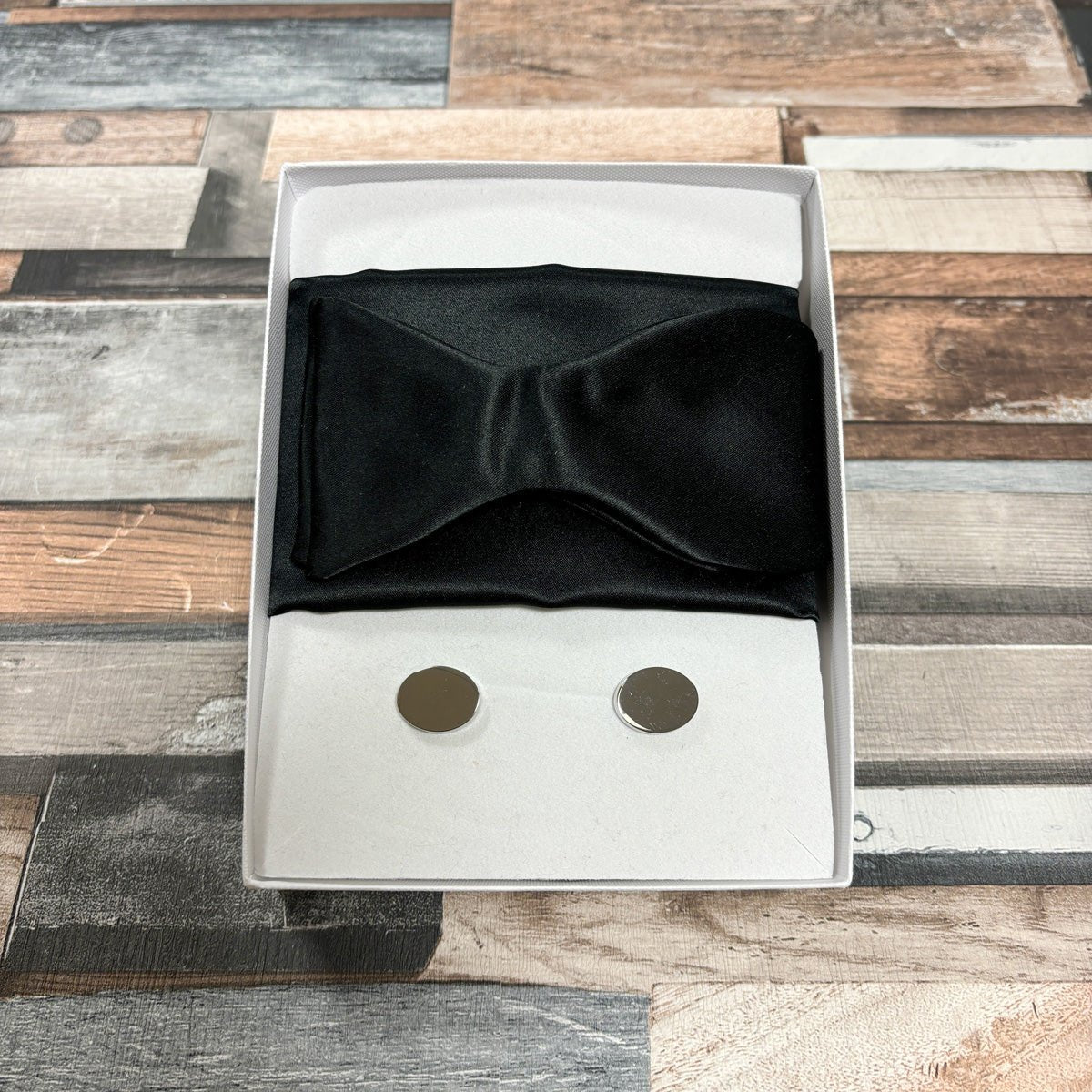 Black Satin Bow Tie - Gift Sets - Self - Tie Bow Tie - Boxed Set (With Bow/Square/Cufflinks) - Save £8.00 - Swagger & Swoon