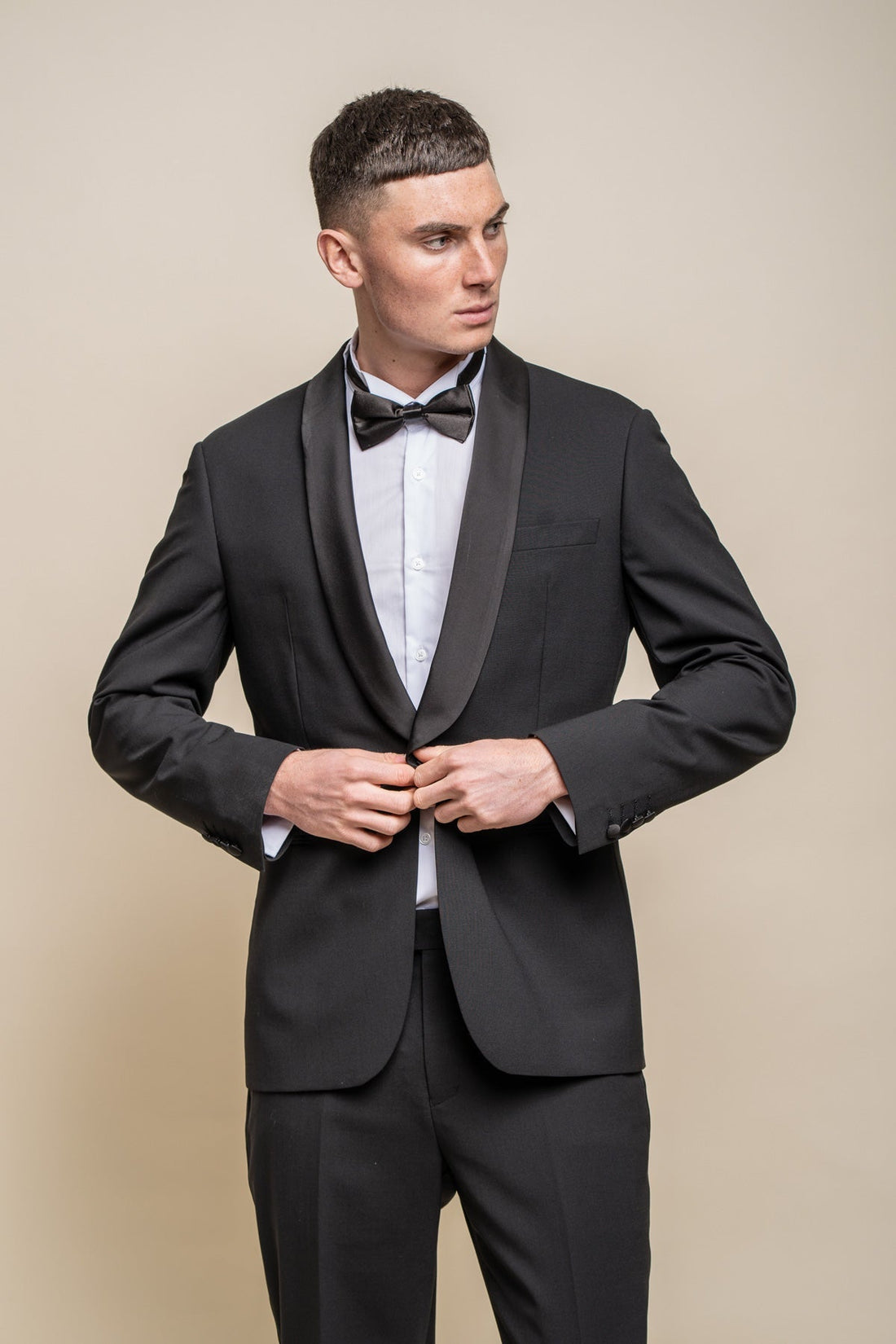 White-Tie vs Black Tie Formal Dress | Formal Event Wear Swagger & Swoon White-Tie vs Black Tie Formal Dress | Formal Event Wear Swagger & Swoon