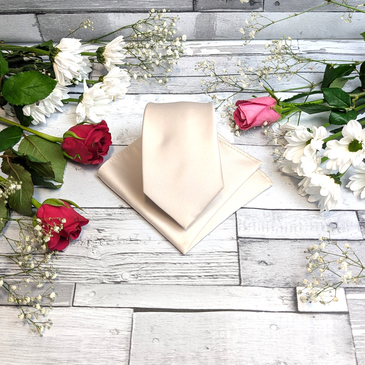 Antique Champagne Regular Tie and Pocket Square