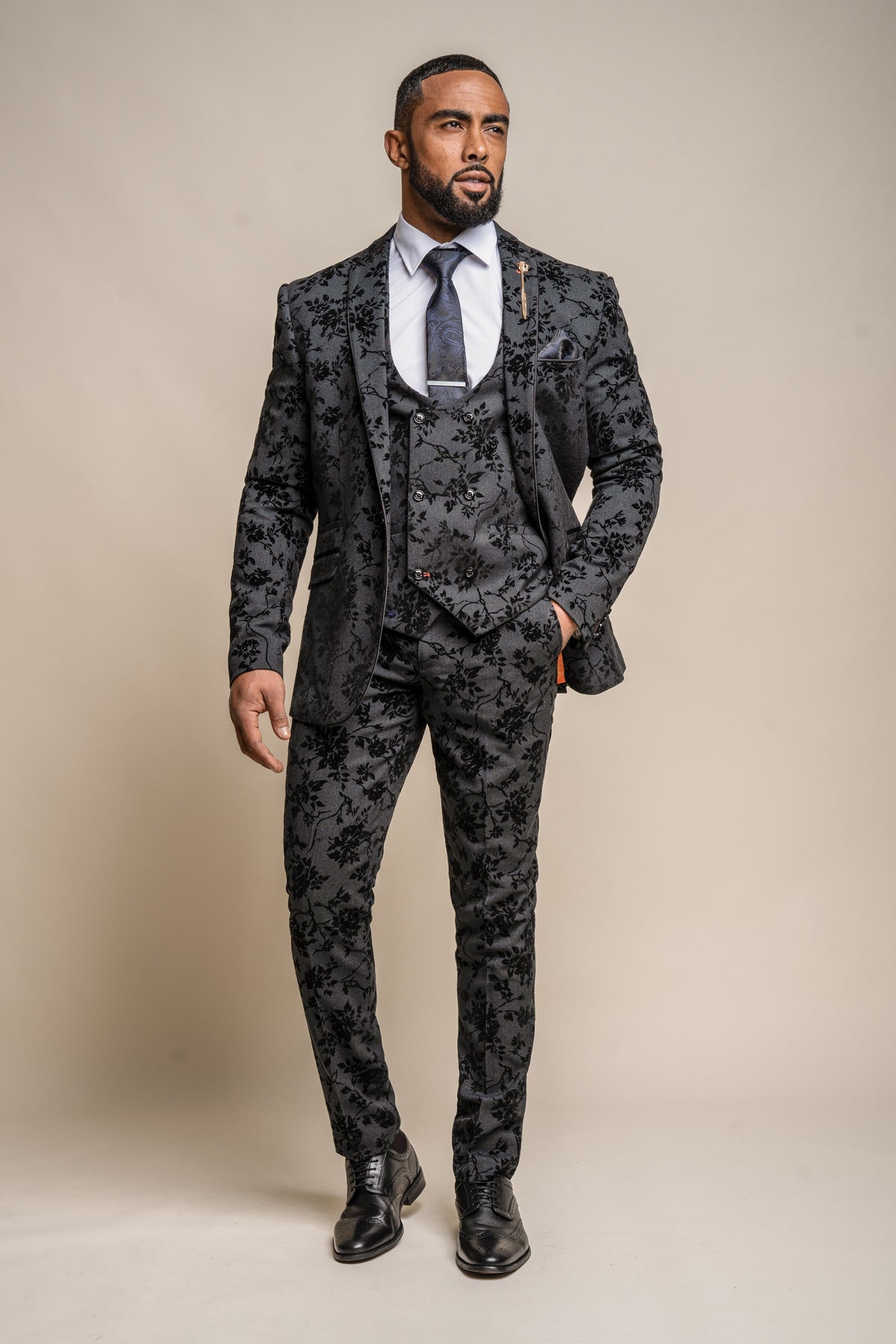 Georgi Floral Suit Swatch