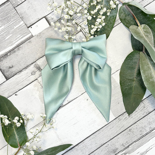 Seagrass Bridesmaids Hair Bow