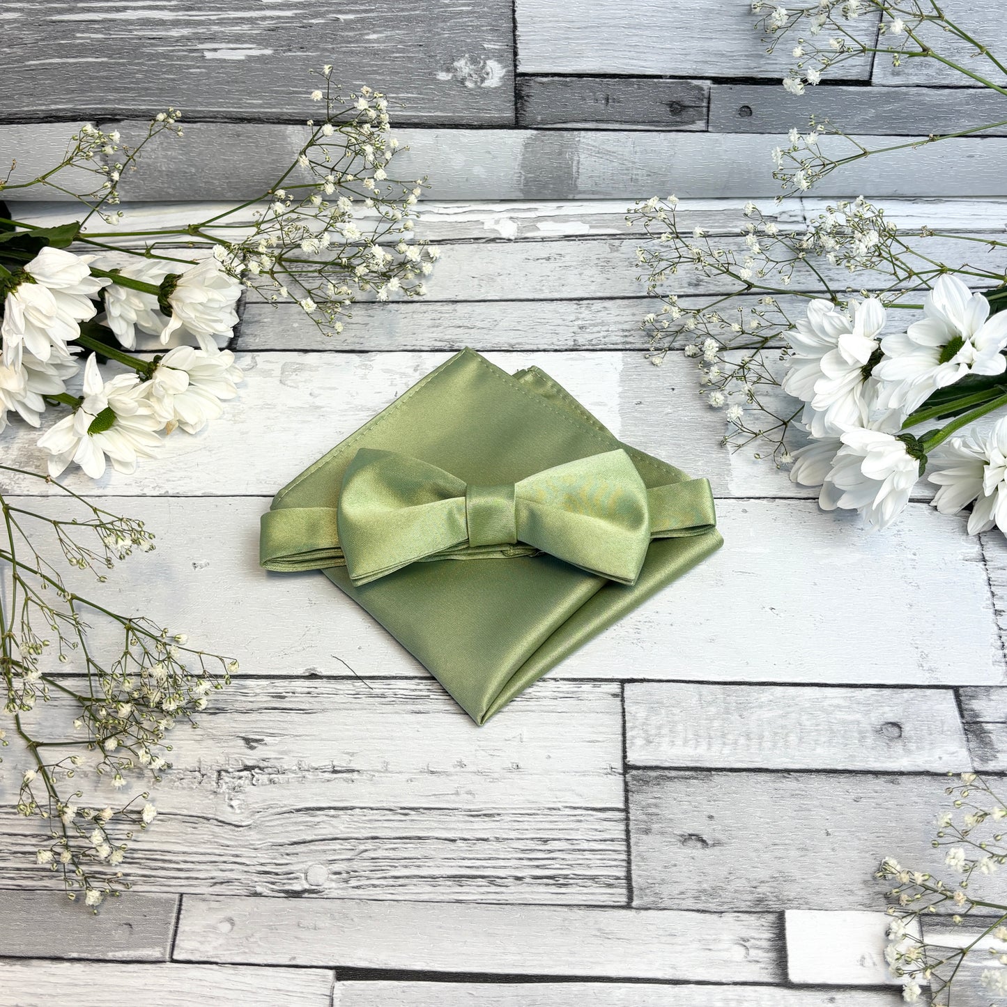 Pistachio Wedding Swatch