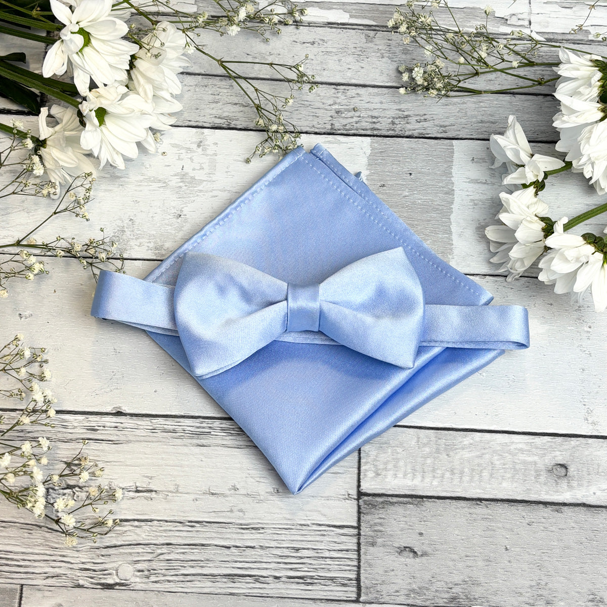 Blue Daisy Pocket Square