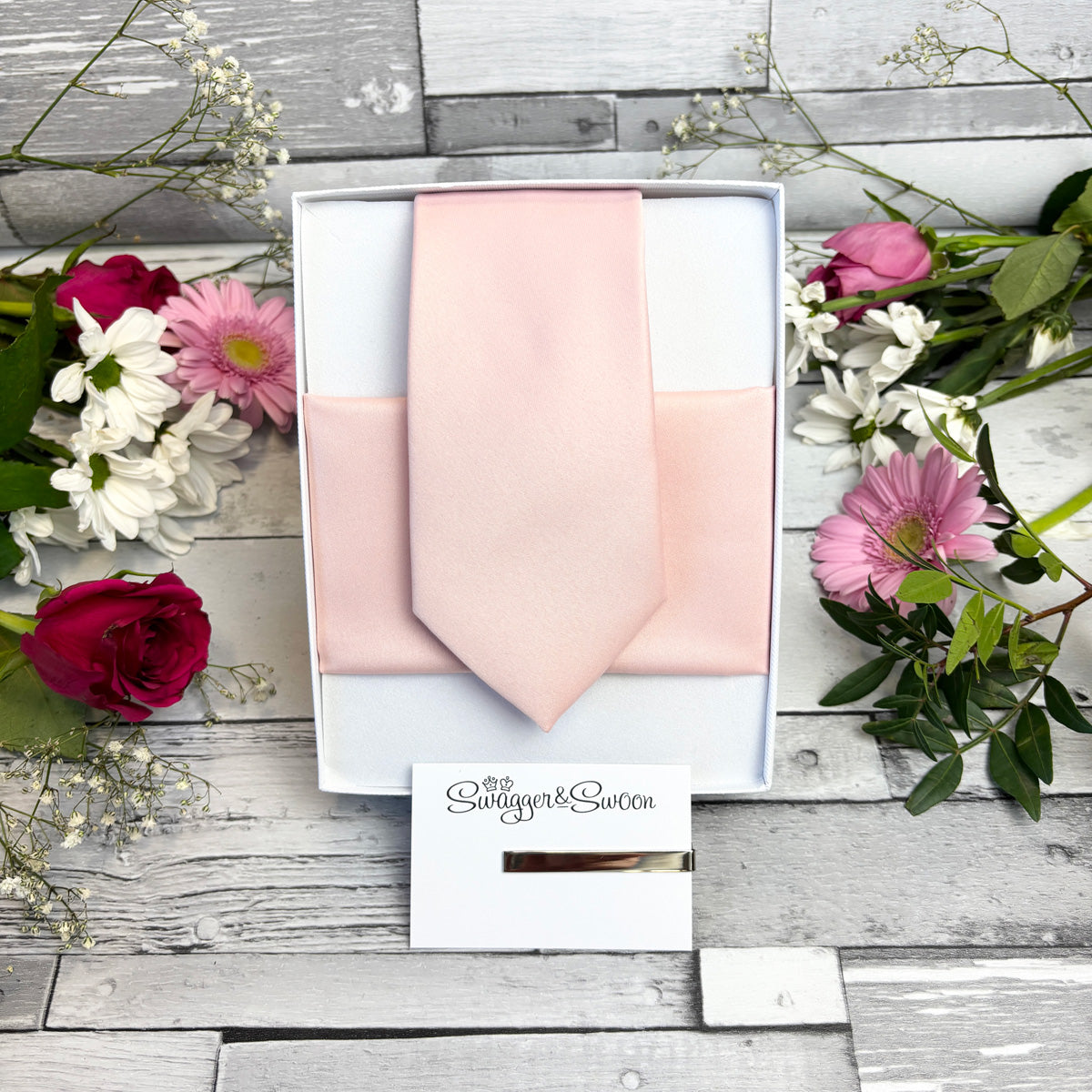 Vintage Rose Wedding Tie