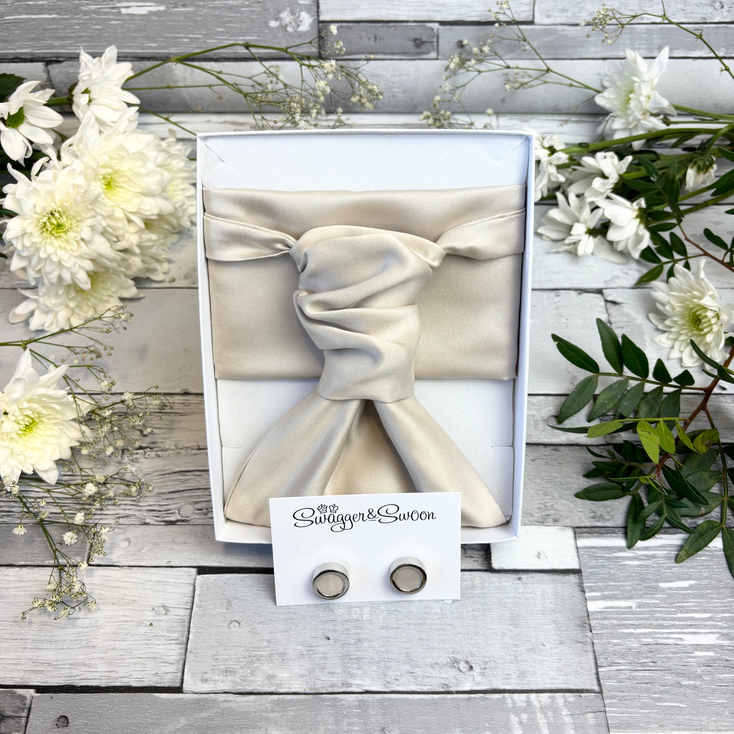 Antique Champagne Wedding Cravat