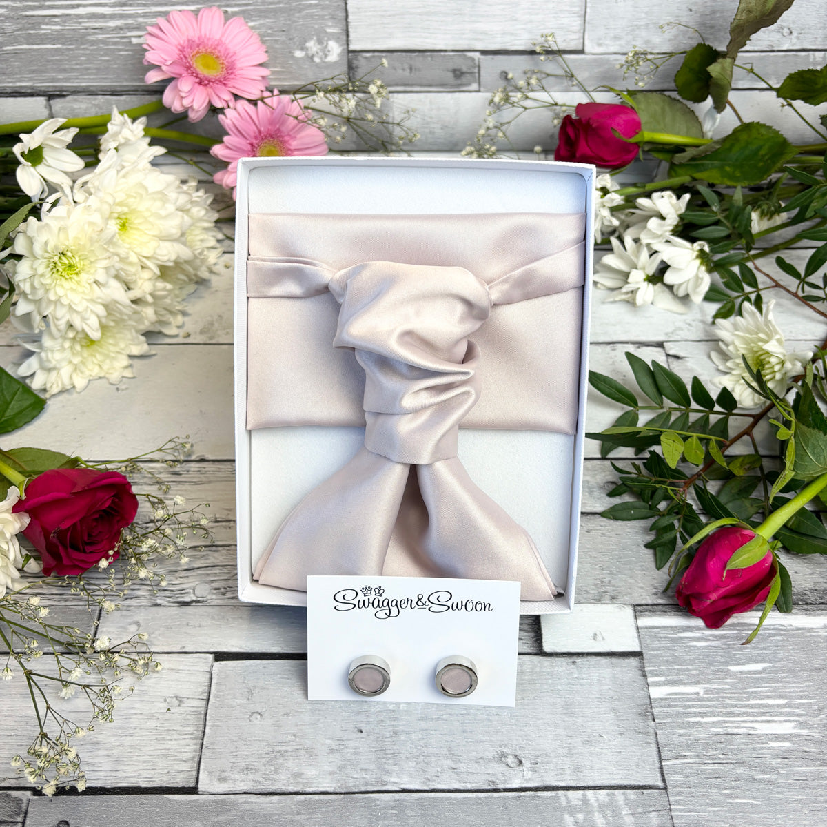 Blush Pink Wedding Swatch