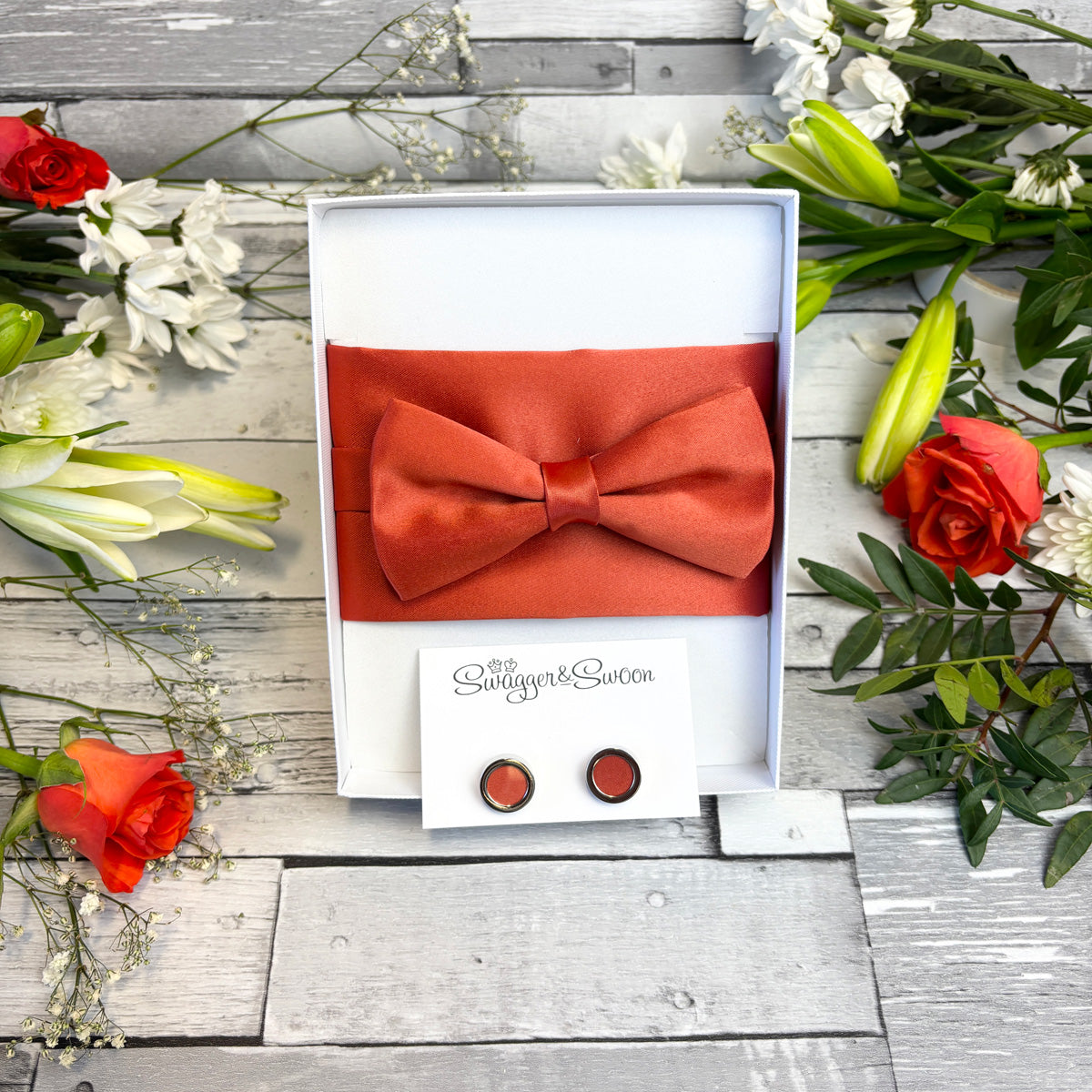 Sienna Bow Tie