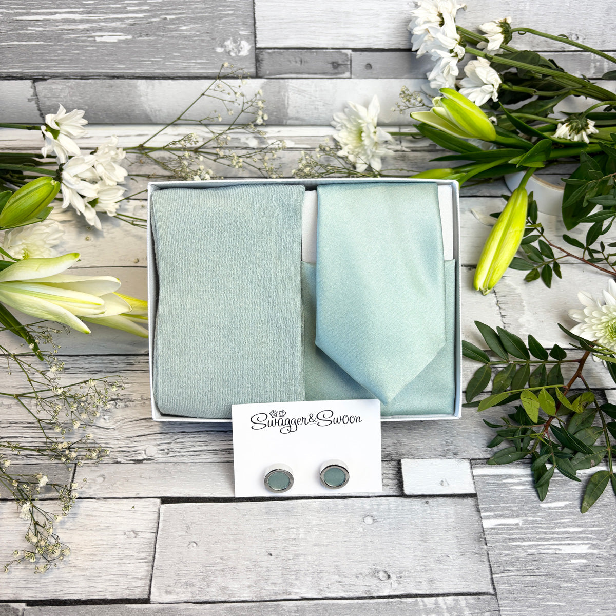 Seagrass Tie & Socks Gift Set