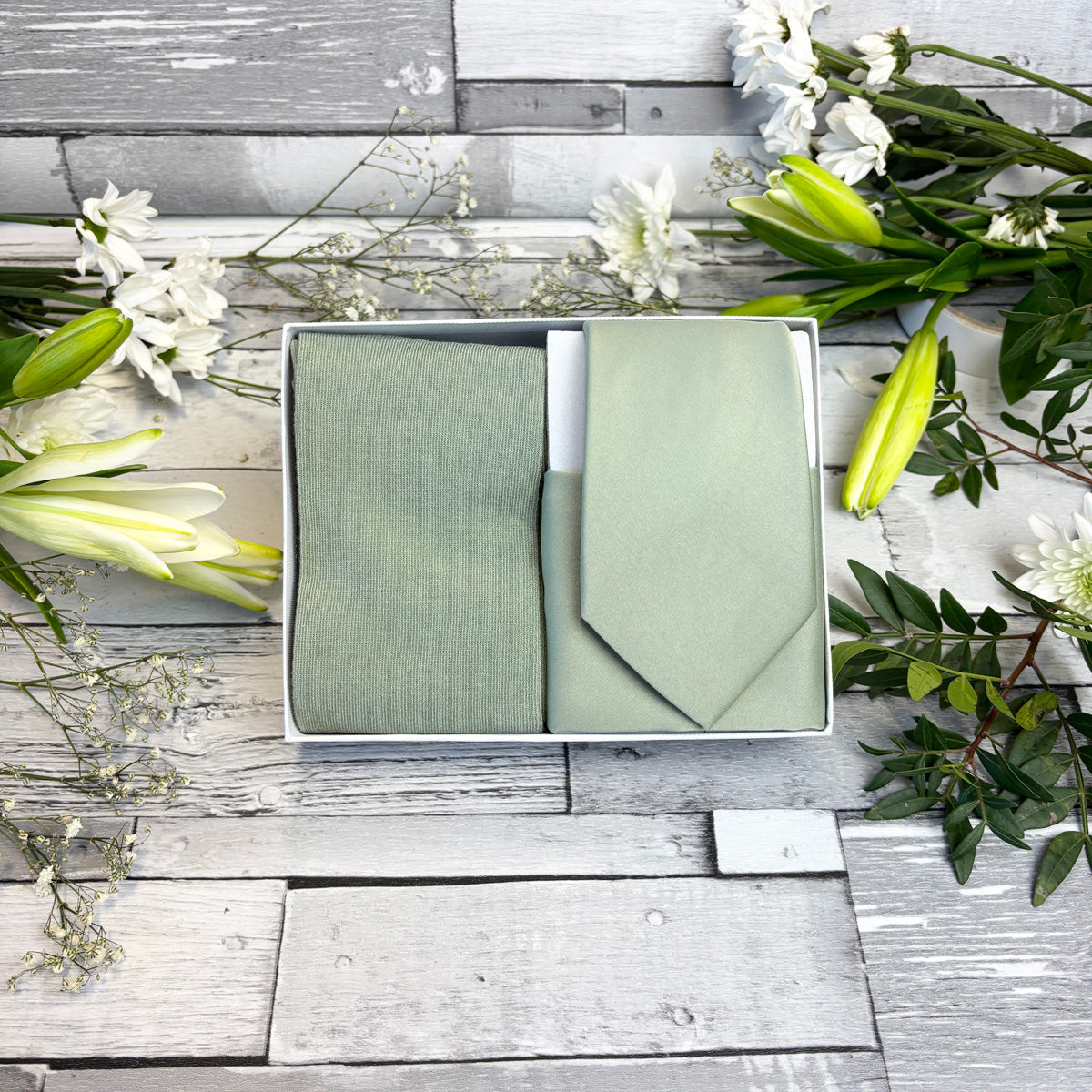 Light Sage Tie & Socks Gift Set