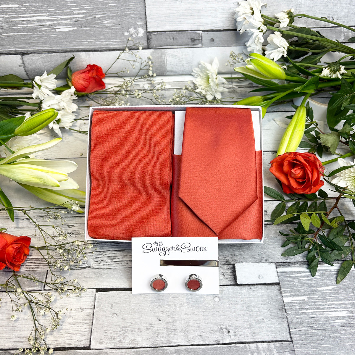 Sienna Tie & Socks Gift Set