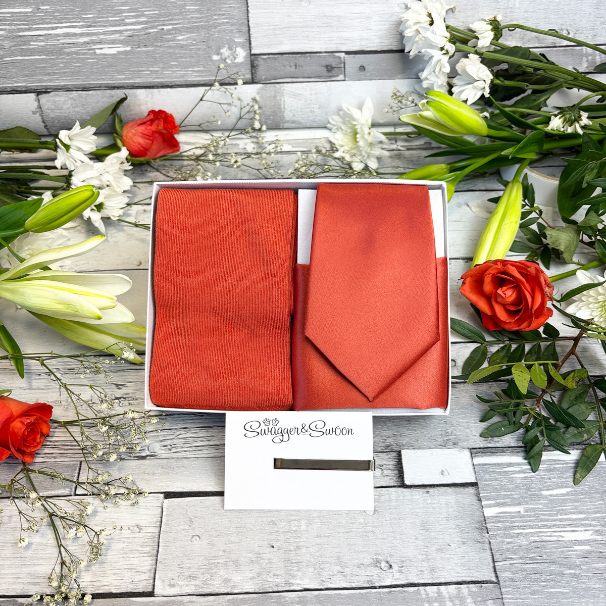 Sienna Tie & Socks Gift Set