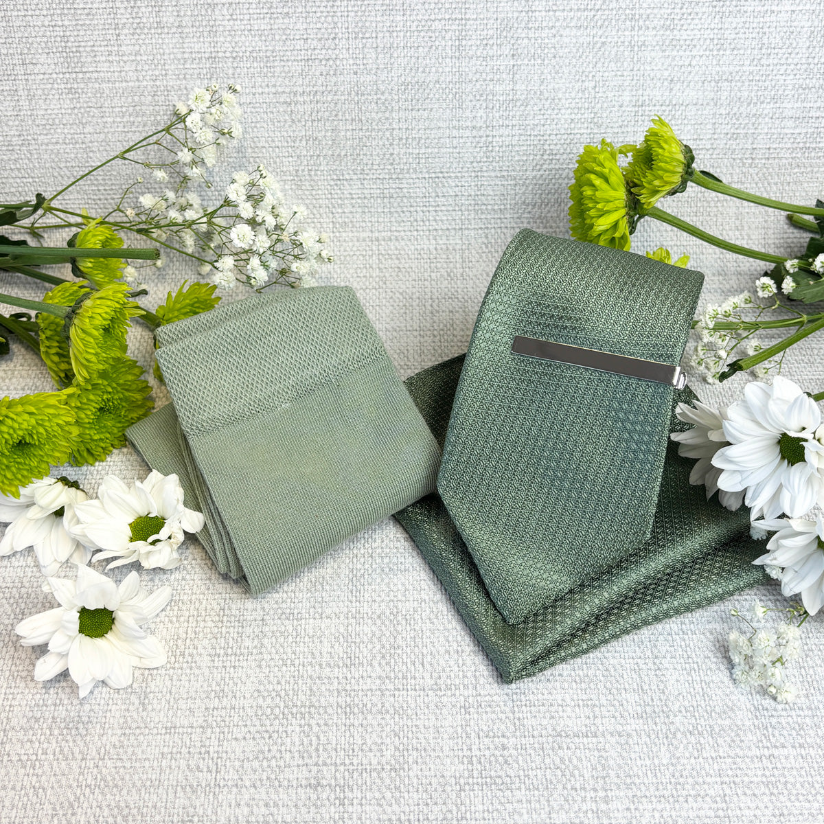 Dark Sage Woven Tie & Socks Gift Set