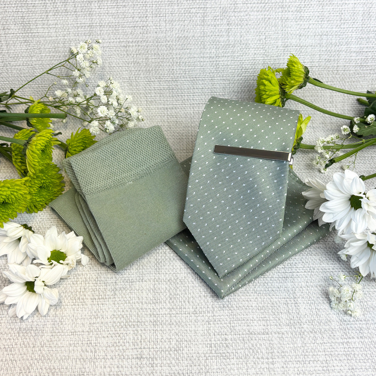 Wild Sage Pin Dots Wedding Swatch