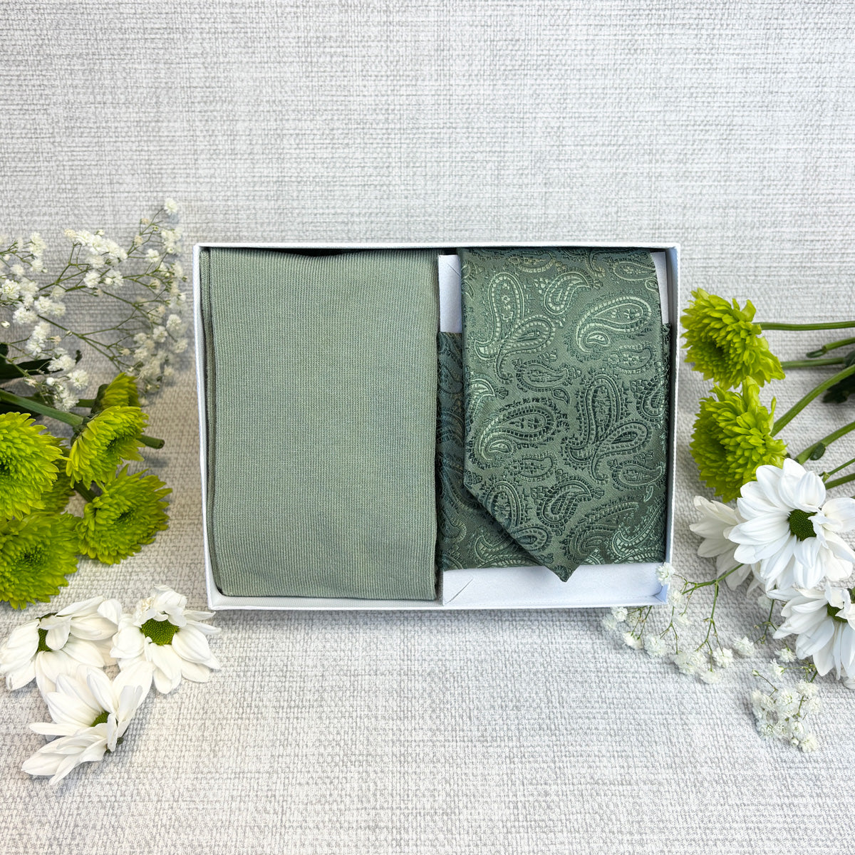 Dark Sage Paisley Tie & Socks Gift Set