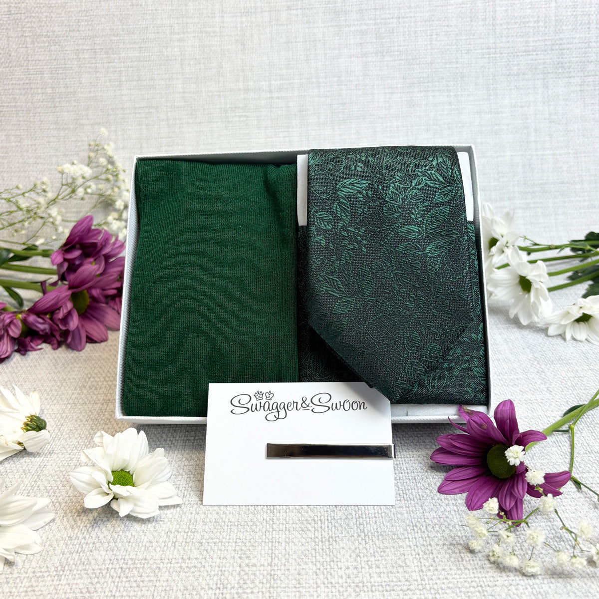 Dark Green Woodland Leaves Tie & Socks Gift Set