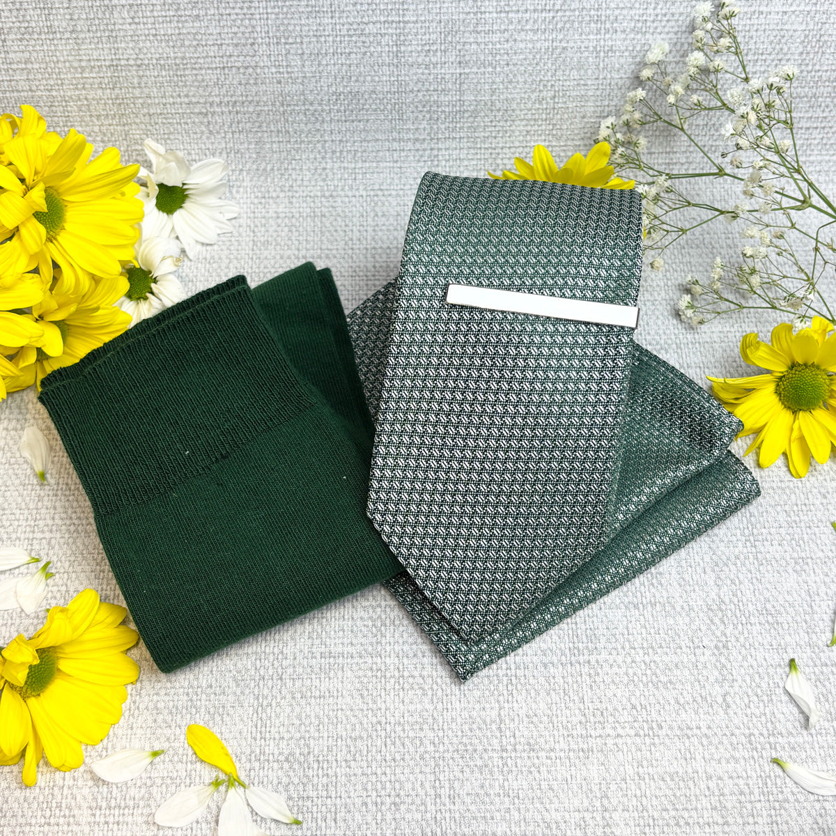 Dark Green Woven Tie & Socks Gift Set