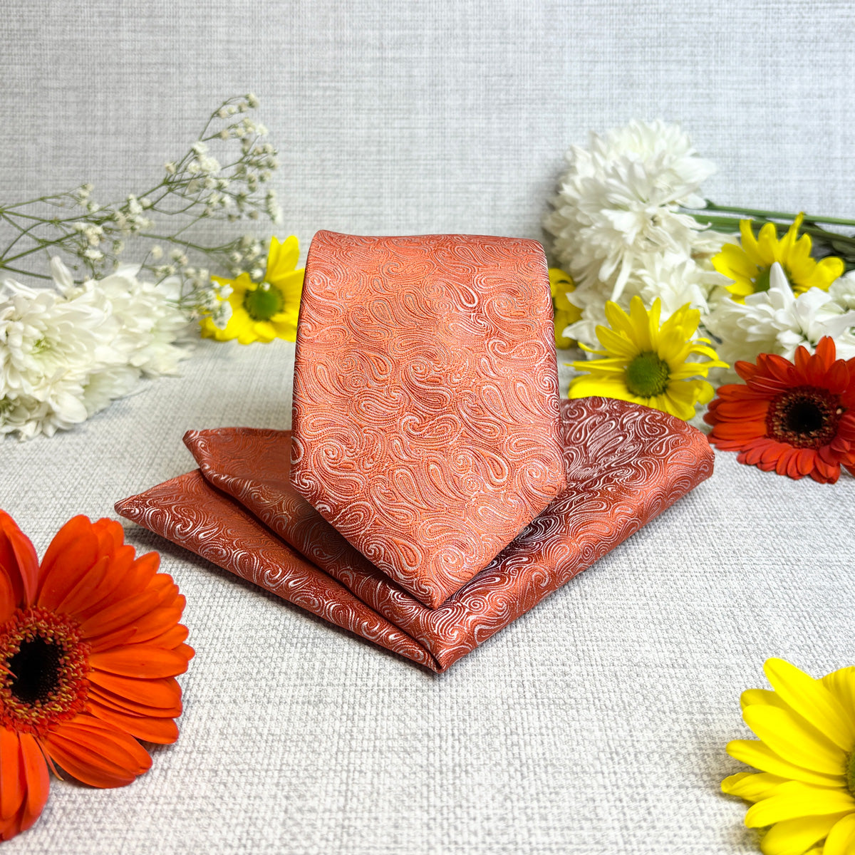 Orange Paisley Tie & Socks Gift Set