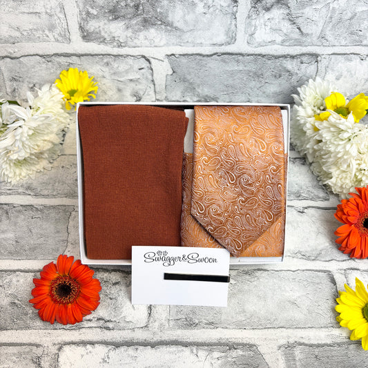 Spice Paisley Tie & Socks Gift Set