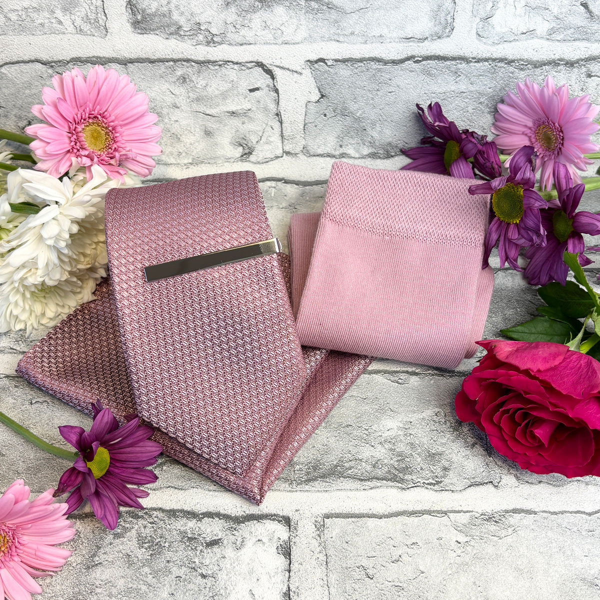 Desert Rose Woven Tie & Socks Gift Set