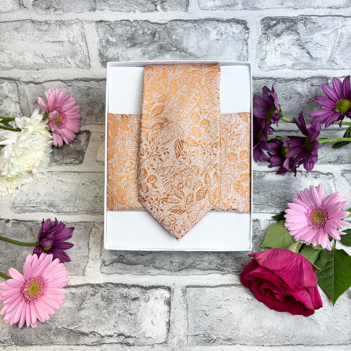 Spice Woodland Leaves Pocket Square