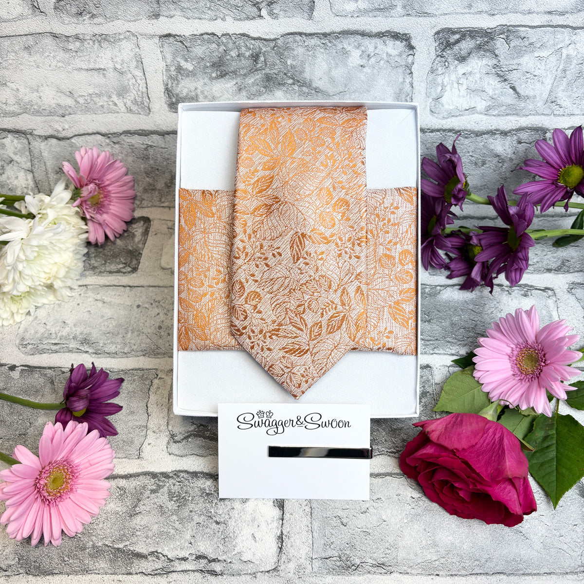 Spice Woodland Leaves Wedding Swatch