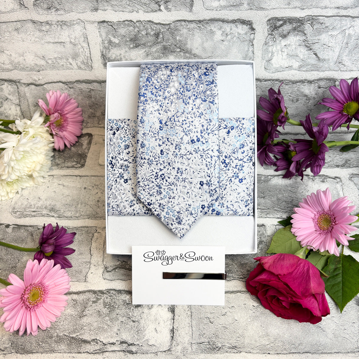 Blue & Silver Ditsy Floral Wedding Swatch