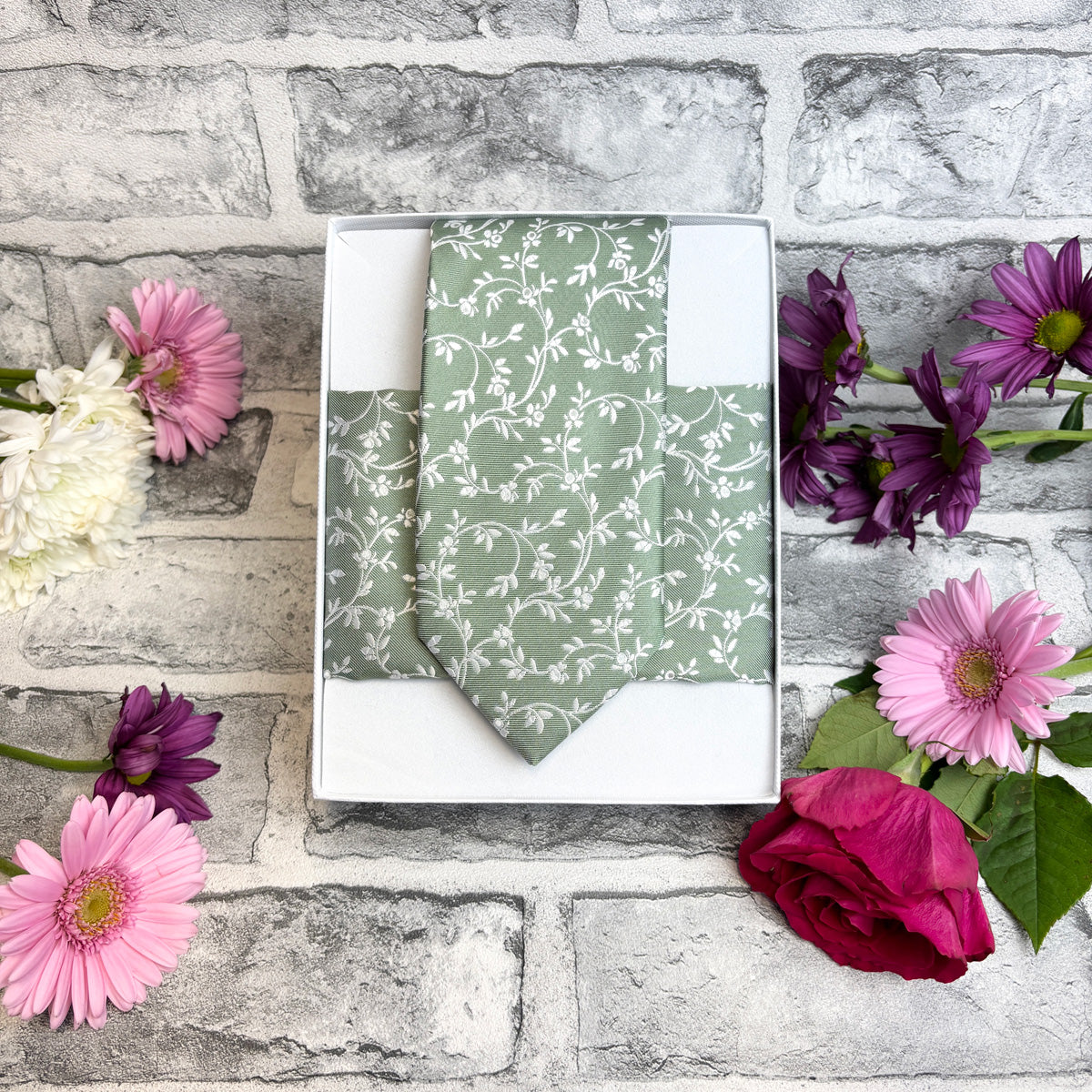 Wild Sage Leaves Wedding Swatch