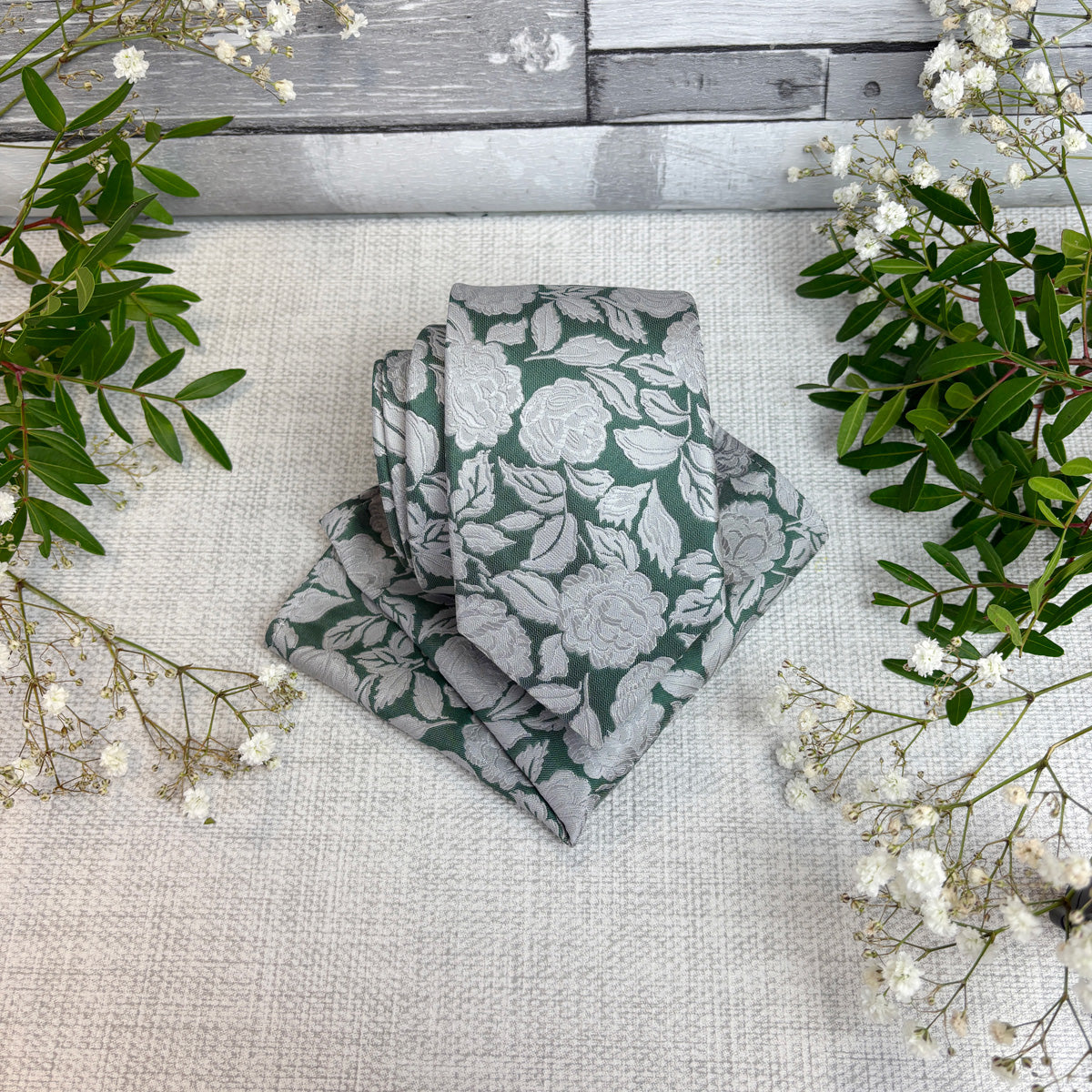 Bold Dark Green Rose Tie & Socks Gift Set