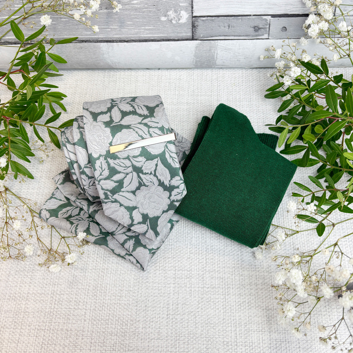 Bold Dark Green Rose Tie & Socks Gift Set