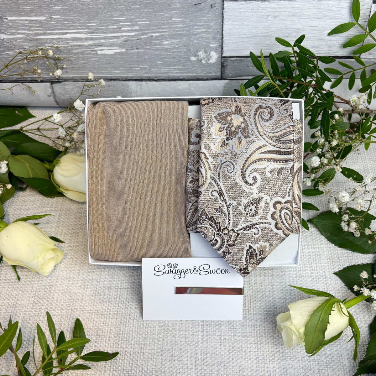 Walnut Baroque Paisley Wedding Swatch