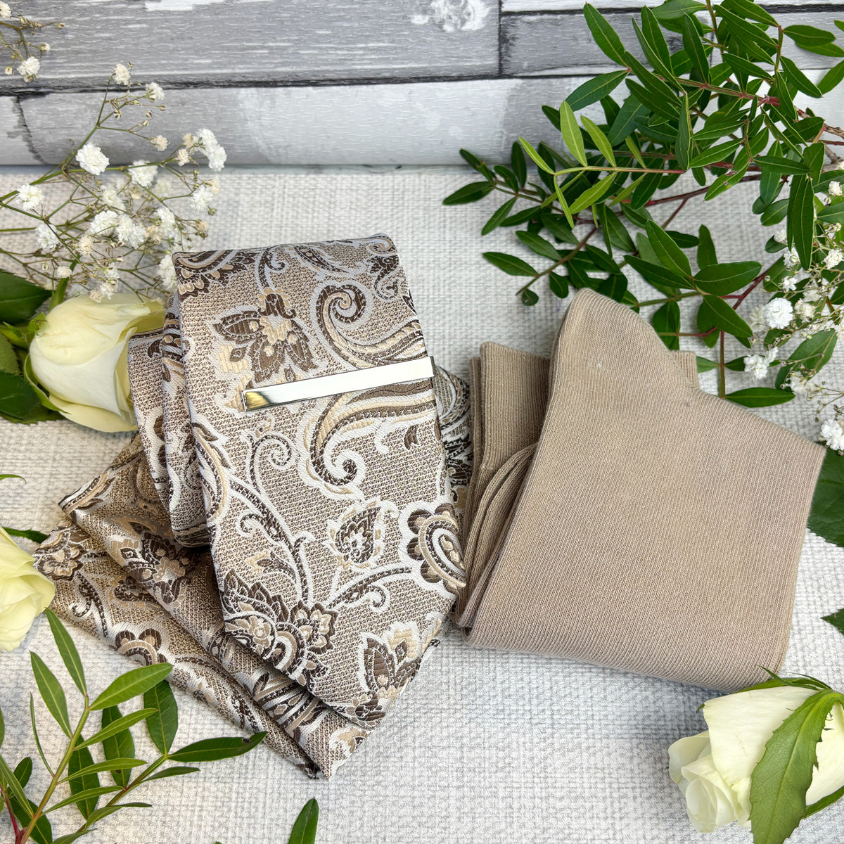 Walnut Baroque Paisley Wedding Swatch