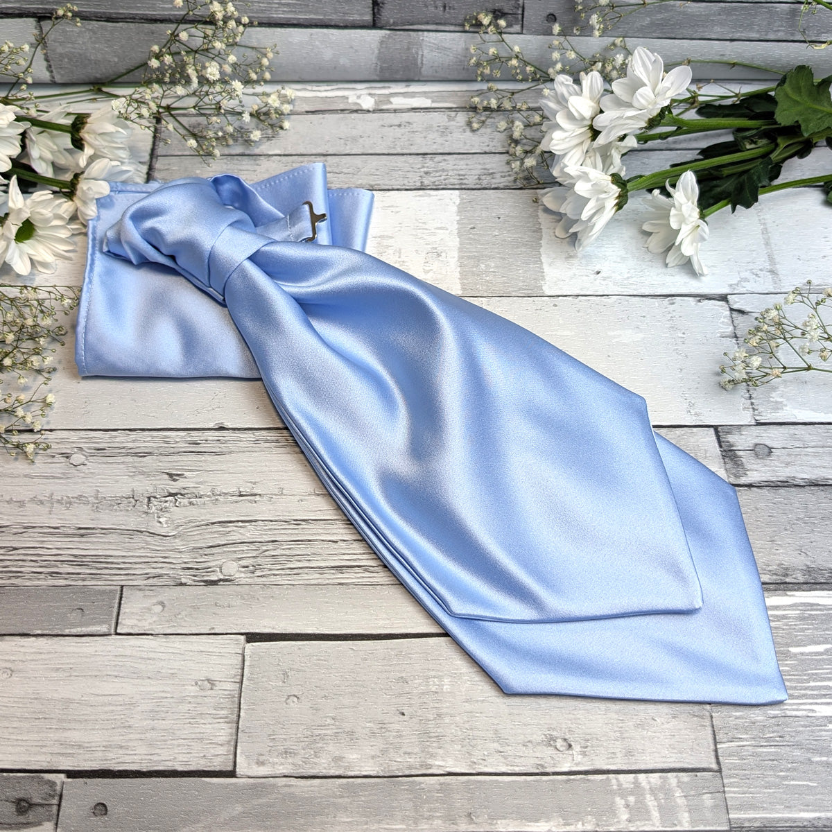Blue Daisy Wedding Swatch