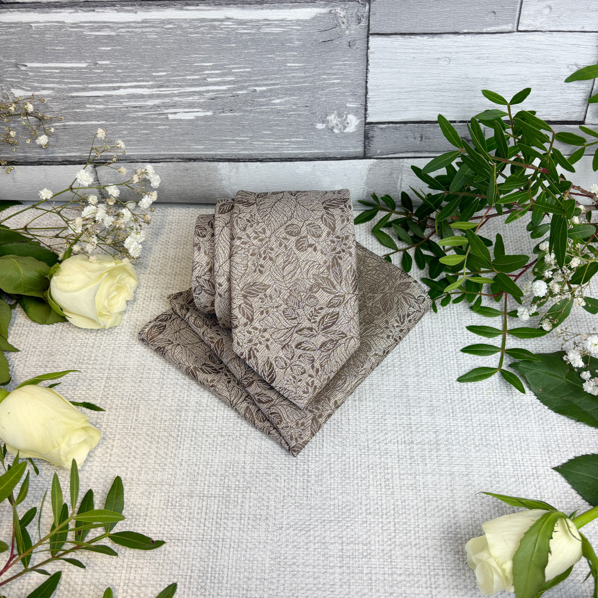 Walnut Woodland Leaves Tie and Matching Pocket Square