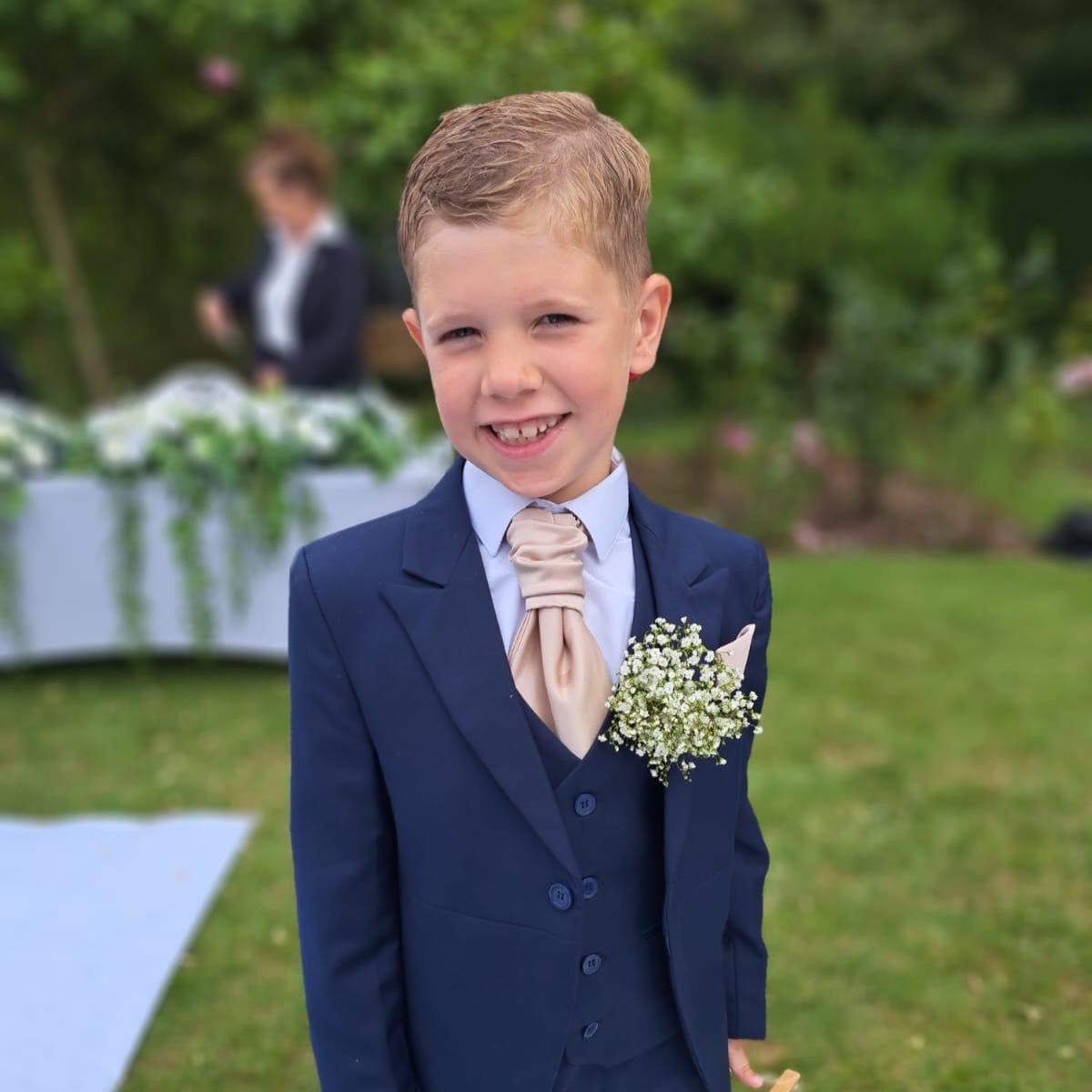 Boy's Matching Pocket Square - Childrenswear - Swagger & Swoon