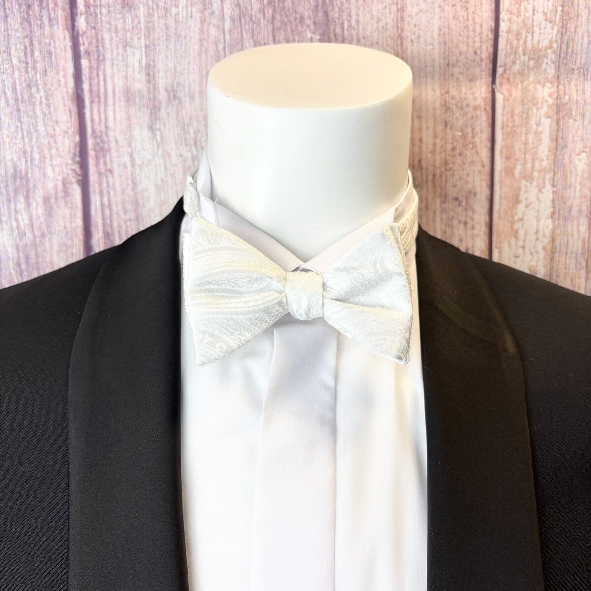 White Paisley Silk Bow Tie - Bow Ties - 