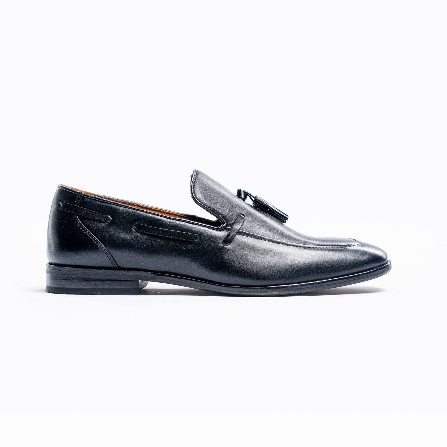 Freemont Tassel Black Leather Loafers - Shoes - 7 - THREADPEPPER